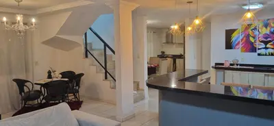 A cozinha ou kitchenette de Casa na Praia do Araçá, Porto Belo