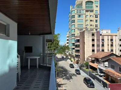 A planta de Quadra mar - 10 Hóspedes - Espaçoso