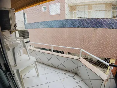 Uma varanda ou terraço em Apto com 3 quartos na praia do Mariscal Bombinhas