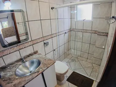 Uma casa de banho em Apto com 3 quartos na praia do Mariscal Bombinhas