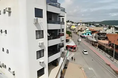 A planta de Ed Baia Azul com vista para todo o mar