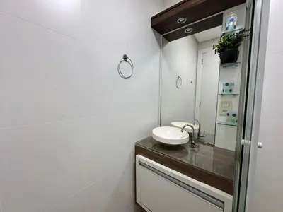 Uma casa de banho em Confortável Apto a 70 Metros da Praia de Bombinhas
