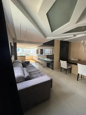 A cozinha ou kitchenette de Apartamento com 3 quartos no Centro em Balneário Camboriú