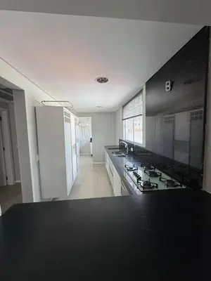 A cozinha ou kitchenette de Apartamento com 3 quartos no Centro em Balneário Camboriú