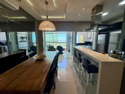A cozinha ou kitchenette de Apto Vista Mar 3 Suítes Meia Praia