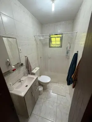 Uma casa de banho em Interior beach house in Bombinhas!