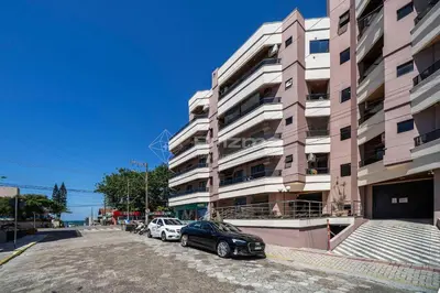 A vizinhança circundante ou próxima do apartamento