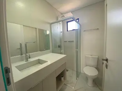 Uma casa de banho em Apartmento em Pereque - Porto Belo