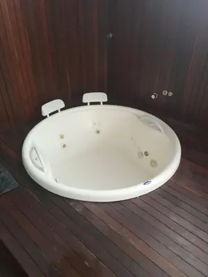 Uma casa de banho em Apto de cobertura duplex, melhor área de Itapema-SC