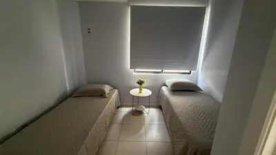 Uma cama ou camas num quarto em Apto de cobertura duplex, melhor área de Itapema-SC