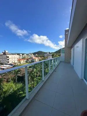 Uma varanda ou terraço em Edifício Porto Fino 303 - 3 Quartos - Churrasqueira - 2 Vagas de Garagem