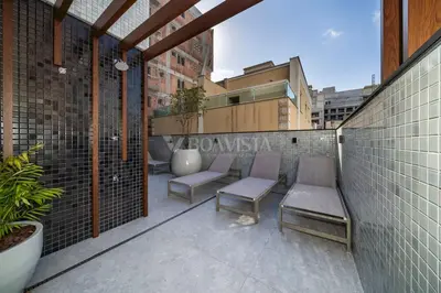 Uma varanda ou terraço em Apartamento alto padrão 3 quartos c/piscina