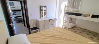 Uma cama ou camas num quarto em code 162 - Apartment Praia de Bombas - sea view