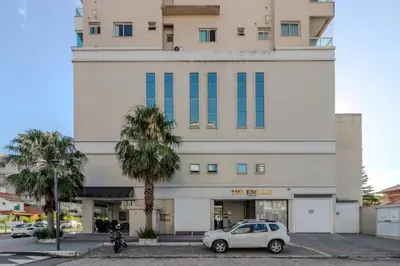 A planta de Aptos em condomínio a apenas 550 metros da Praia do Perequê ETPs