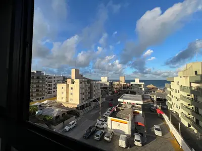 A planta de 013B - Lindo apartamento na praia de Bombas.