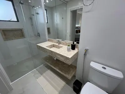A planta de 013B - Lindo apartamento na praia de Bombas.