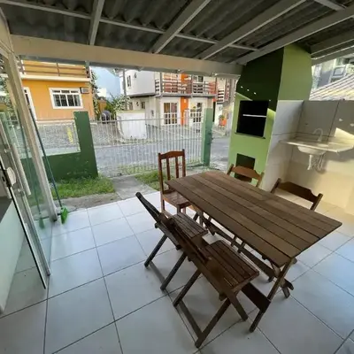 Casa para 9 Pessoas c Churrasqueira