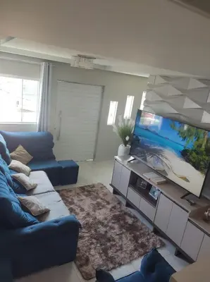 Uma televisão e/ou sistema de entretenimento em Casa Bela Vista