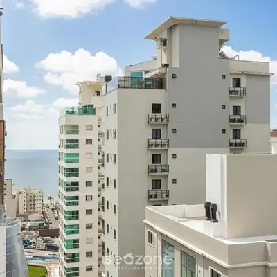 Apto c/ Churrasqueira a 450 m da praia EVU1802