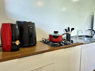 A cozinha ou kitchenette de CURTA!|223| Studio Vivendas Novo & Completo