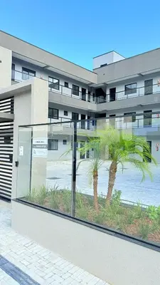 O edifício onde o apartamento está situado