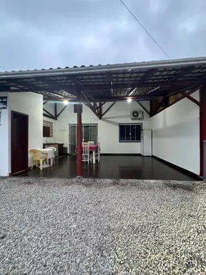 O edifício onde a casa de férias está situado