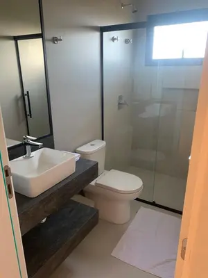 Uma casa de banho em Cobertura panorâmica por do sol e jacuzzi