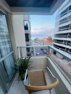 Uma varanda ou terraço em Apartamento quadra mar no centro de Itapema