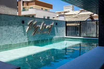 A piscina em ou perto de Apartamento alto padrão 2 suites c/piscina