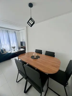 Uma área de estar em Apartamento Rio pequeno Camboriú SC