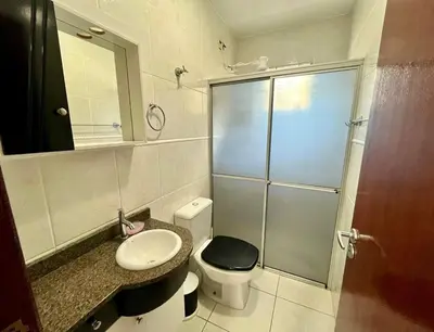 Uma casa de banho em Casa Ampla 100m da Praia - Até 08 pessoas
