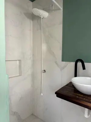 Uma casa de banho em Brisa Mar Praia da Lagoinha - Residencial Pé na areia