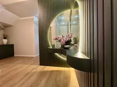 A planta de Cobertura finamente mobiliada com jacuzzi