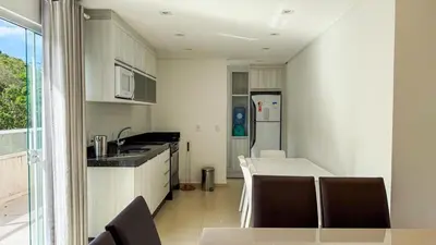 A cozinha ou kitchenette de La Rosadita 408 - Praia de Bombas