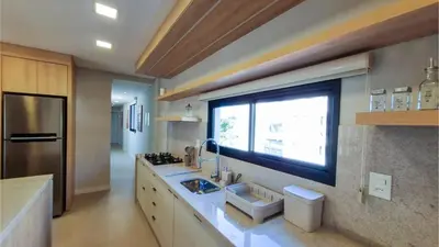 A cozinha ou kitchenette de ML-302 Exepcional departamento 80 mtrs de la Playa