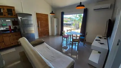 A cozinha ou kitchenette de Casa 2 quartos próximo à praia em Itapema
