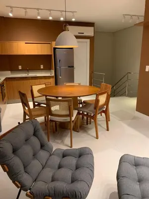 A cozinha ou kitchenette de Cobertura dois mares churrasqueira e jacuzzi