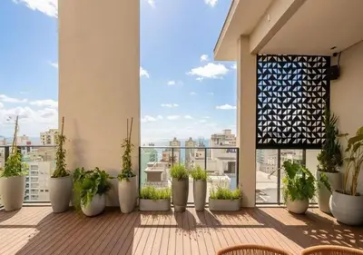 A planta de Flat For Seasons 400 metros mar e Hard hock