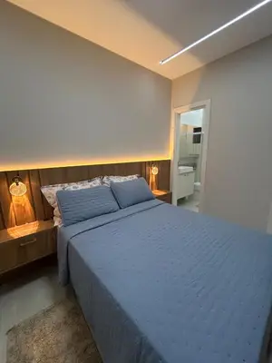 Uma cama ou camas num quarto em Refúgio moderno com piscina privativa perto do mar