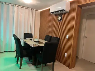 A planta de Seu refúgio em Bombinhas, conforto e pé na areia