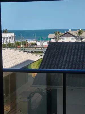 Uma vista do mar geral ou uma vista do mar a partir do apartamento