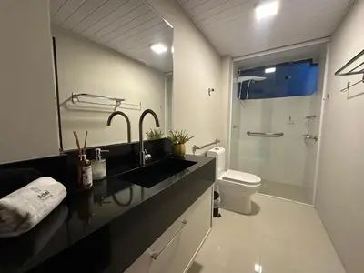 Uma casa de banho em Achei Itapema • Mariluz Residencial, R.269