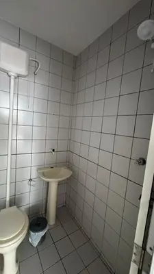 Uma casa de banho em Sobrados a 100mt do mar em bombas