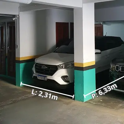 A planta de Amplo apartamento de 3 quartos a 120m da praia, com vista mar