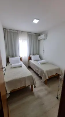 A planta de Amplo apartamento de 3 quartos a 120m da praia, com vista mar