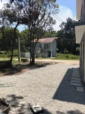 O edifício onde o apartamento está situado