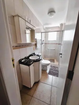 A cozinha ou kitchenette de Apartamento do Sol - 2 quartos, completo, 300m da praia