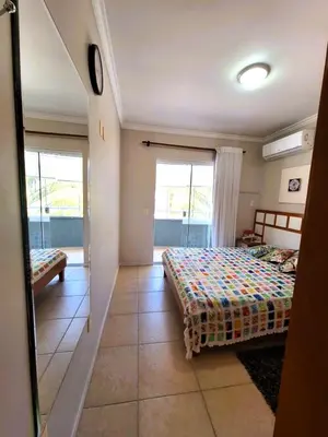 Uma cama ou camas num quarto em Apartamento do Sol - 2 quartos, completo, 300m da praia