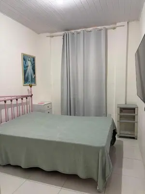 A planta de Apartamento Em Itapema Quadra Mar Com 3 Quartos Para Locação De Temporada