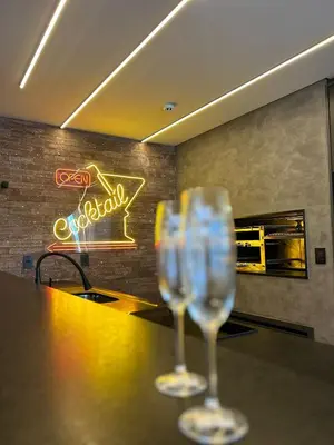 Bebidas em Flat aconchegante